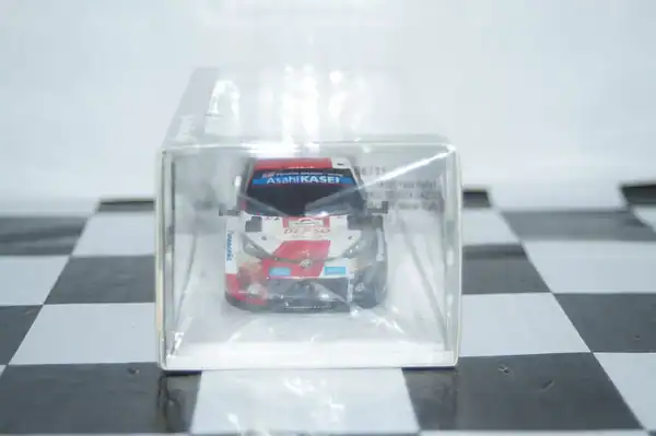 Spark toyota yaris gr rally japan 2023 evans #33 1:43 resin s6731