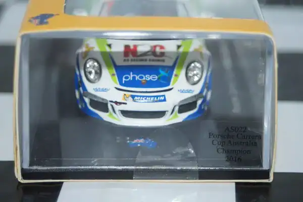 Spark porsche 911 gt3 carrera cup australia champion 2016 #7 1:43 as022