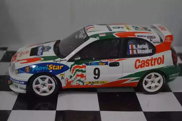 Otto toyota corolla wrc #9 catalunya 1998 auriol 1:18 ot1102