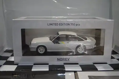 Norev opel manta 400 white 1982  1:18 scale 183302 ltd