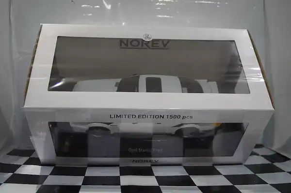 Norev opel manta b irmscher white (fred) 1991 1:18 scale 183306 ltd