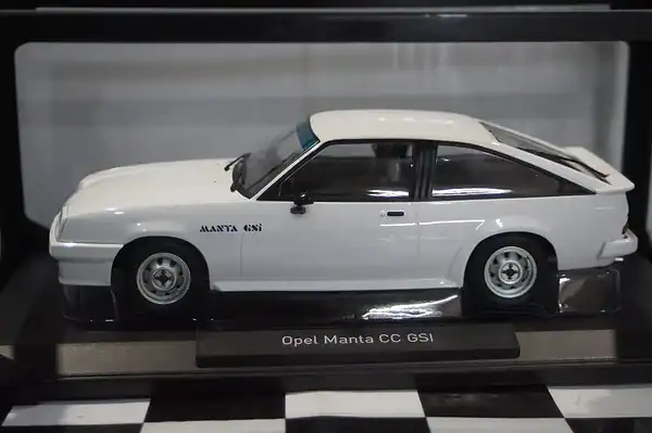 Norev opel manta cc gsi white 1984 1:18 scale 183316 ltd