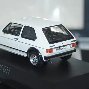Norev volkswagen golf gti 3 door 1976 white 1:43 diecast 840048
