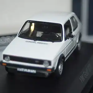Norev volkswagen golf gti 3 door 1976 white 1:43 diecast 840048