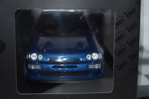 Ixo ford escort rs cosworth 1996 roadcar ready to race 1:18 18rmc180.22