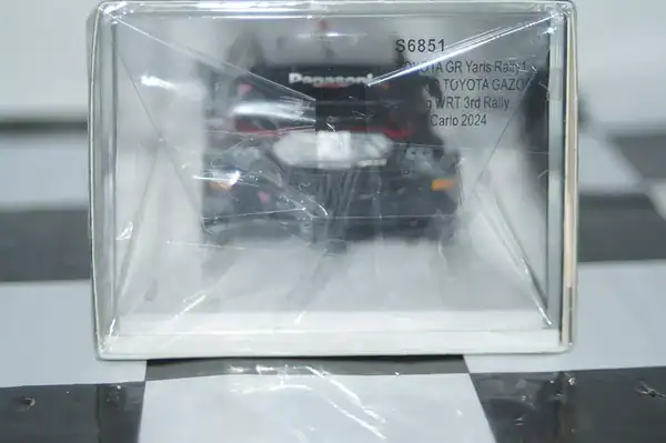 Spark toyota yaris gr rally japan 2023 t.katsuka #18 1:43 resin s6740