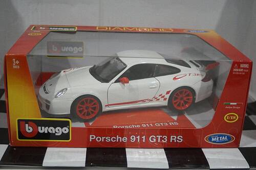 Burago porsche 911 gt3 rs 1:18 scale ref 11034