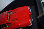 Hotwheels ferrari 365 gtb4 red 1:18th ref l2980