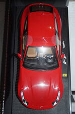 Hotwheels ferrari ff red 1:18th ref w1105