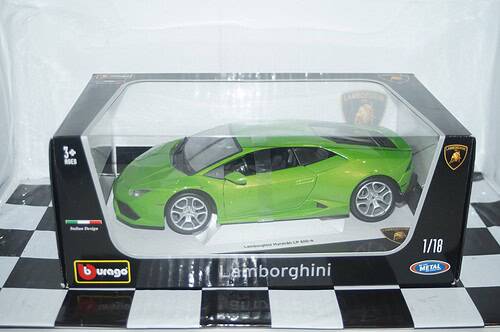 Burago lamborghini huracan lp 610-4 in green 1:18 scale ref 11038