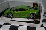 Burago lamborghini huracan lp 610-4 in green 1:18 scale ref 11038