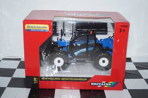 Britains new holland lm7.42 telehandler 1:32