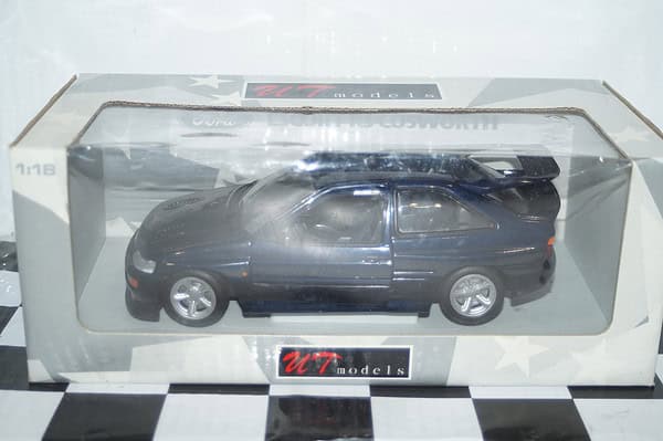 Ut models ford escort cosworth 1992 blue metallic 1:18 180 062101