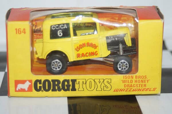 Corgi whizzwheels ison bros "wild honey dragster" 164 1:32nd