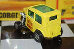 Corgi whizzwheels ison bros "wild honey dragster" 164 1:32nd