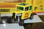 Corgi whizzwheels ison bros "wild honey dragster" 164 1:32nd
