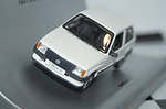 Schuco opel / vauxhall corsa a white ltd 1000 in 1:43 scale no sleeve