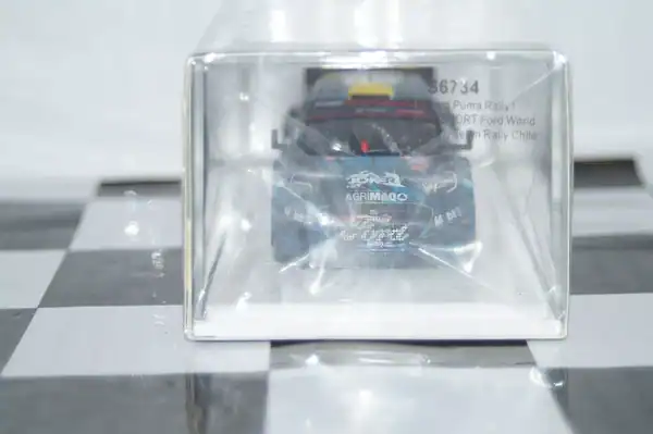 Spark ford puma world rally chile 2023 a.helier #28 1:43  resin s6734