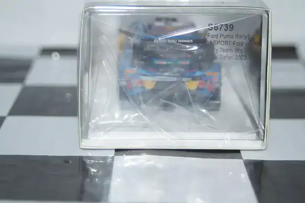 Spark ford puma 6th rally safari 2023 o.tanak #8 1:43 resin s6739