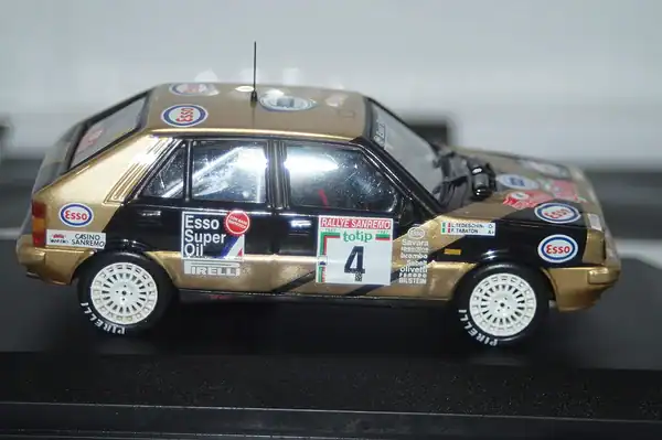 Ixo lancia delta hf esso rally san remo #4 1987 scr004 1:43