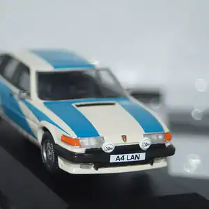 Vanguards rover sd1 vanden plus va09005 1:43 diecast