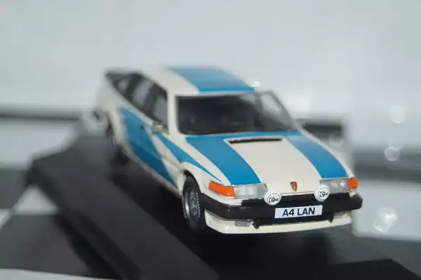 Vanguards rover sd1 vanden plus va09005 1:43 diecast