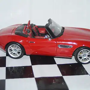 Kyosho bmw z8 red 1:18th scale ref 08511r