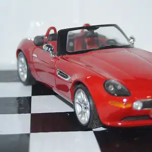 Kyosho bmw z8 red 1:18th scale ref 08511r