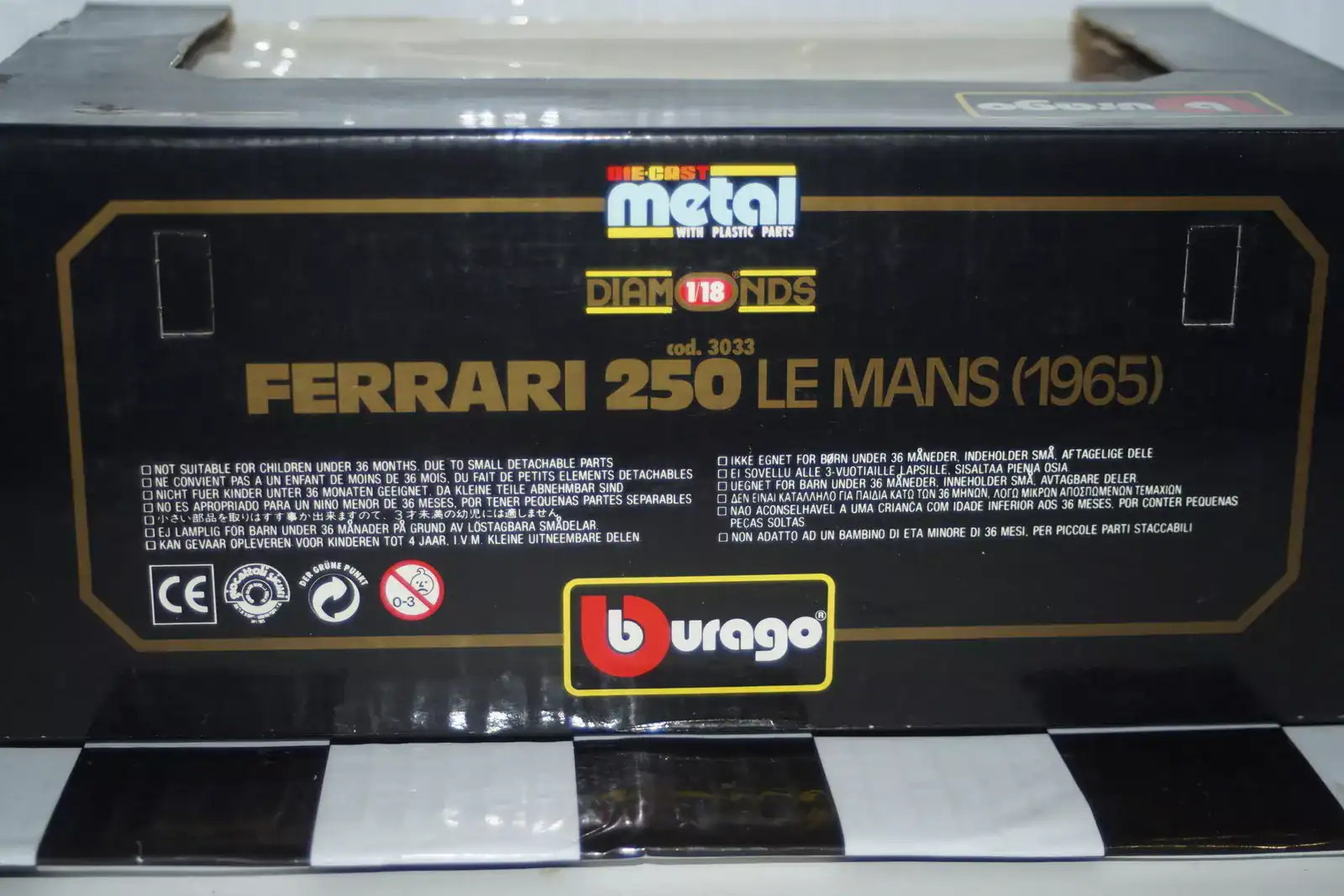 Ferrari 250 LM (Le Mans) (coupe) 1964 Bburago 1:18 - Details