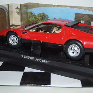 Kyosho ferrari 365 gt4 / bb red 1:18th ref 08173r