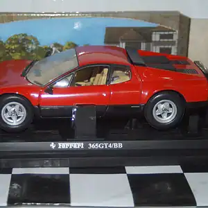 Kyosho ferrari 365 gt4 / bb red 1:18th ref 08173r
