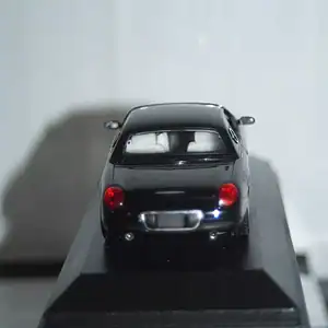 Minichamps ford thunderbird in black 2002 1/43rd 400 082131