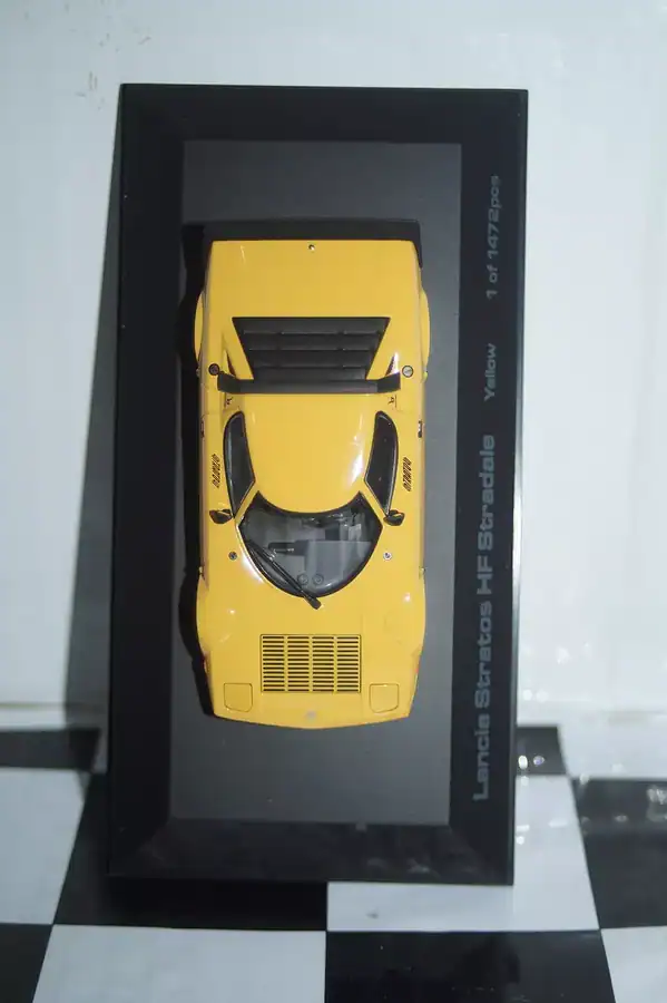 Hpi lancia stratos hf stradale yellow ref 987 1:43