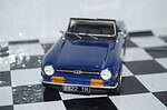 Ls collectibles triumph tr6 convertible 1974 blue  1/18th ls002b