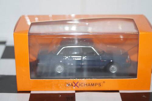 Maxichamps volvo p1800 es 1971 black 1:43 940 171610