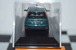 Maxichamps ford focus 1998 green  1:43 940 087001