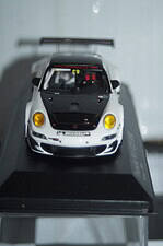 Minichamps porsche 911 gt3 rsr "presentation" 2009 #09 ref 400 096909,1:43