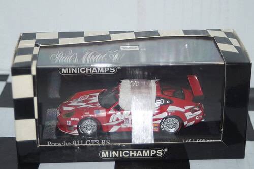 Minichamps ford capri turbo gr 5 1982 #3 niedzwiedz,430 828503,1:43