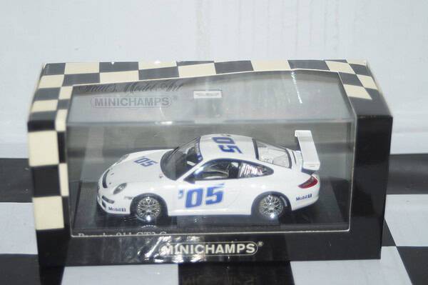 Minichamps porsche 911 gt3rs "pink sally"phoenix 250 2004,046945 ,1:43