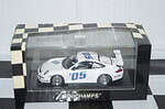 Minichamps porsche 911 gt3rs "pink sally"phoenix 250 2004,046945 ,1:43