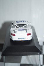 Minichamps porsche 911 gt3rs "pink sally"phoenix 250 2004,046945 ,1:43