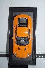 Minichamps lexus lfa 2011 orange, 400 166020, 1:43