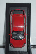Minichamps ford focus st 2011 black 5 door 400 081000,1:43 diecast