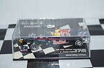 Minichamps red bull renault rb5 m.webber 400 090114 diecast 1:43