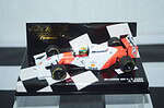 Minichamps mclaren mp4/8 ford f1 senna 1993 930008 1:43