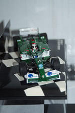 Minichamps jaguar racing r4 m.webber 400 030014 1:43
