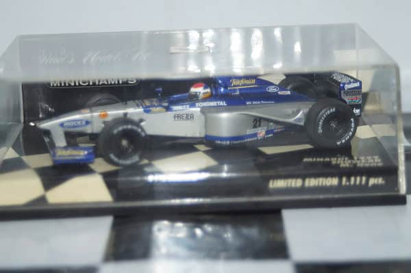 Minichamps willliams bmw fw22 gp brazil, j.button 430 000030 1:43