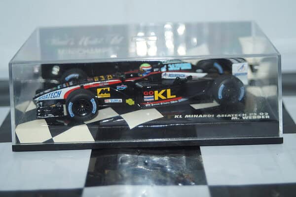 Minichamps kl minardi asiatech ps 02 m.webber 400 020023 1:43