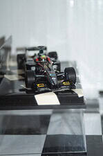 Minichamps kl minardi asiatech ps 02 m.webber 400 020023 1:43