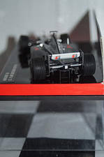 Minichamps mclaren mercedes mp 4/13 m.hakkinen 530 984308 1:43